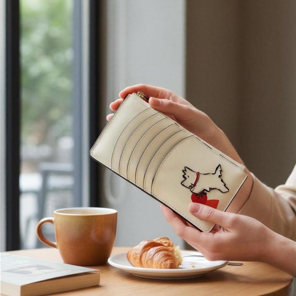 RADLEY London - White Cardholder Wallet with Strawberry Dog Motif